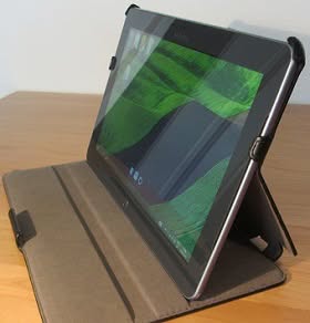 Ativ Tab debout